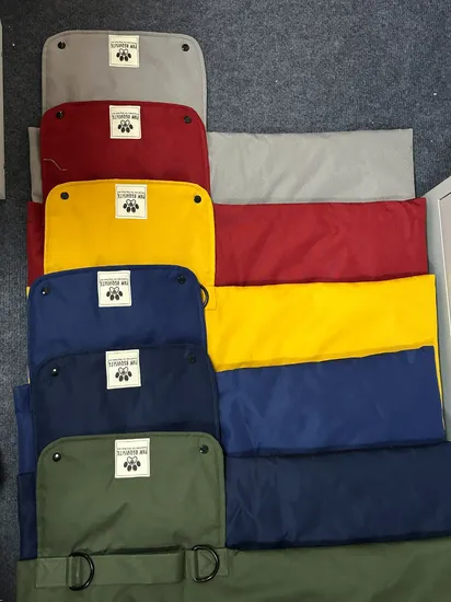 Durable Portable Outdoor Waterproof Pet Cushion Thickened Dog Mat 